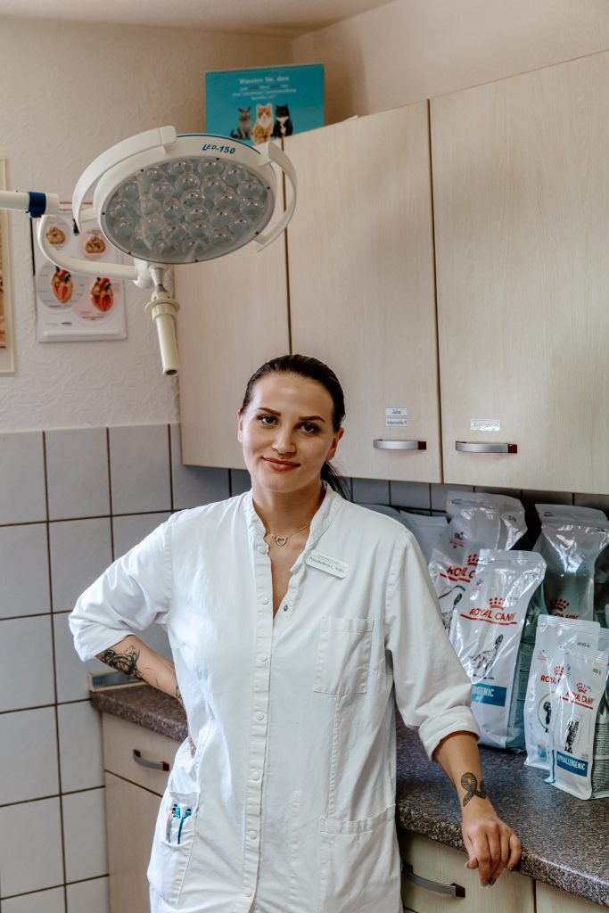 Praxishelferin Lara Nölke